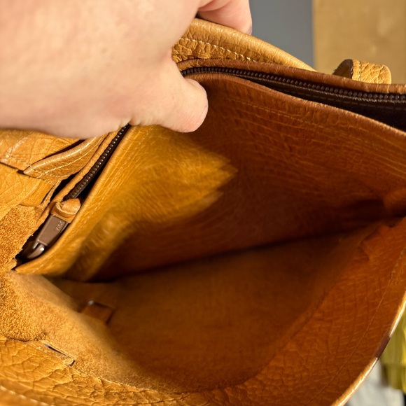 Tom Thomas Leathers Croc Embossed Leather Bag - Picture 7 of 11